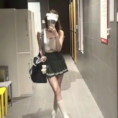 袁轩英